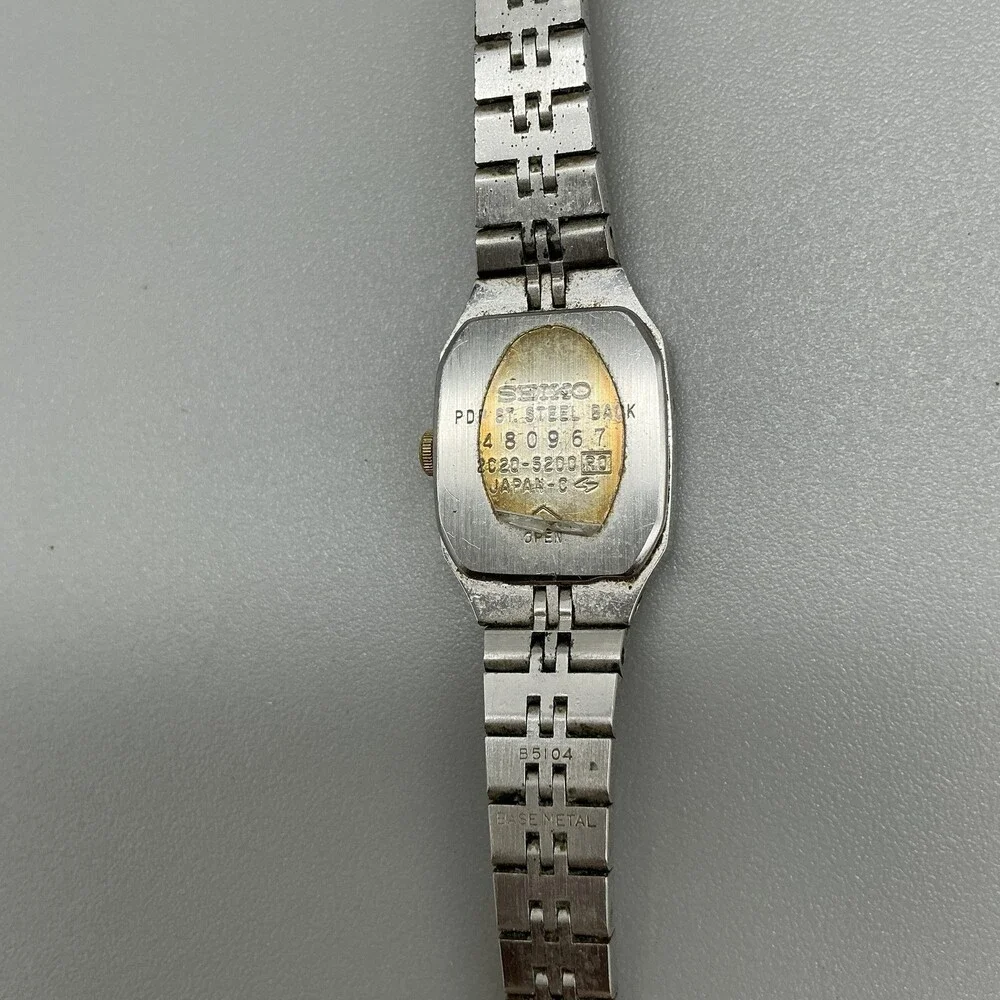 Vintage Seiko Womens Watch 16mm Silver Two Tone 2C20-5200 New Battery 6.25